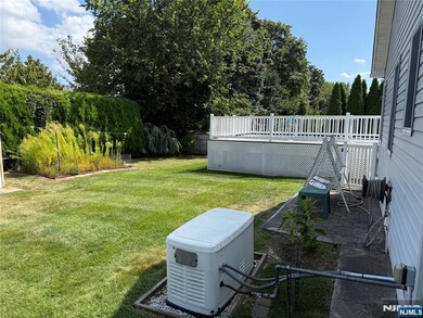 15-18 Everett Terrace unit 1X, Fair Lawn, NJ 07410 - photo 5