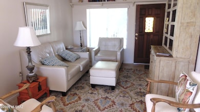 952 W Camino Asturias, Green Valley, AZ 85622 - photo 6