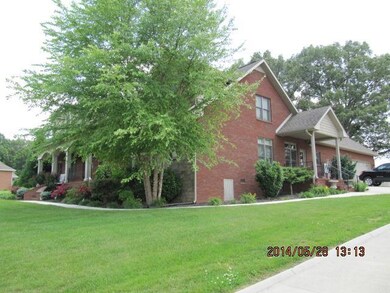 125 Kings Ridge Dr, McMinnville, TN 37110 - photo 2