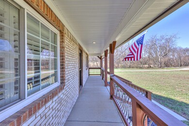 1059 S Cross Bridges Rd, Mount Pleasant, TN 38474 - photo 4