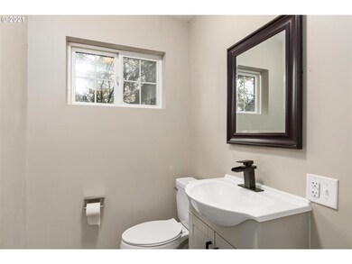 418 W 3rd St, Rainier, OR 97048 - photo 7