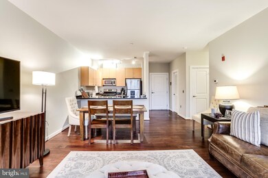 2007 Clipper Park Rd unit 412, Baltimore, MD 21211 - photo 6