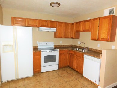 2846 N 46th Ave unit 6, Phoenix, AZ 85035 - photo 5