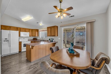622 S 315 E unit 13, Ivins, UT 84738 - photo 5