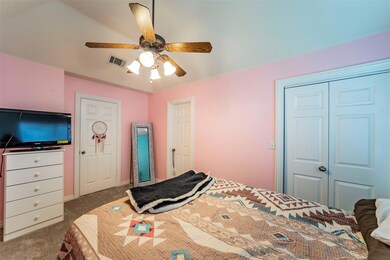 327 Fossil Rock Dr, Azle, TX 76020 - photo 5