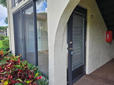 107 Lake Pine Cir unit C-1, Greenacres, FL 33463 - photo 3