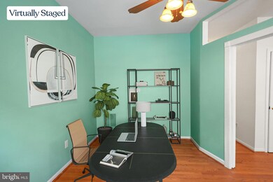 9833 Darcy Forest Dr, Silver Spring, MD 20910 - photo 6