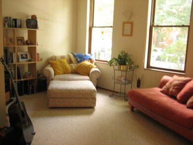 2652 N Wayne Ave unit 1F, Chicago, IL 60614 - photo 2