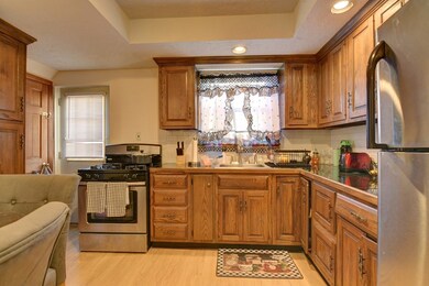 21 Watson Terrace unit 21, Quincy, MA 02169 - photo 3