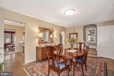 202 N Oak St, Falls Church, VA 22046 - photo 5