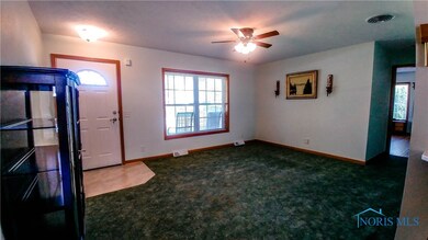 427 High St, Woodville, OH 43469 - photo 4