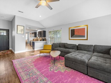 8303 Cienna Dr, Houston, TX 77040 - photo 4