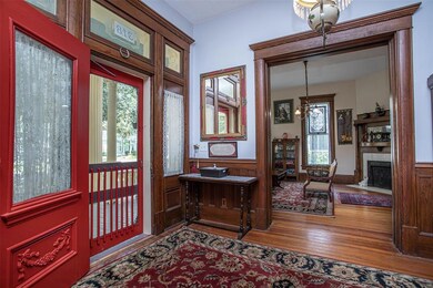 318 S Denton St, Gainesville, TX 76240 - photo 5