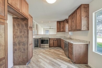 Large kitchen with nice pantry and room for a tabl