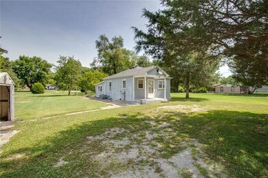 608 Drost St, Maryville, IL 62062 - photo 3