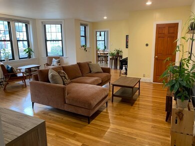 4 Fuller St unit 5, Brookline, MA 02446 - photo 4