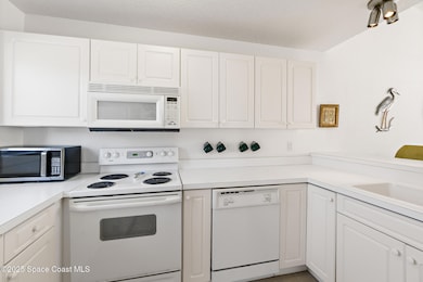 419 Ocean Park Ln unit V146, Cape Canaveral, FL 32920 - photo 6