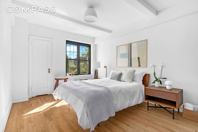 200 E 16th St unit 5D, New York, NY 10003 - photo 5