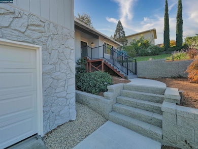 4044 Cowell Rd, Concord, CA 94518 - photo 5