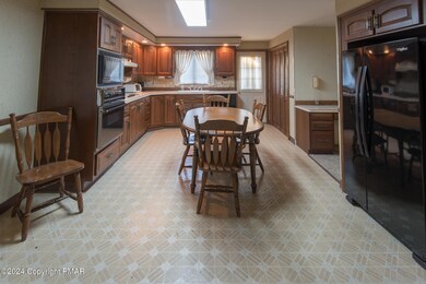 720 Cherry St, Scranton, PA 18505 - photo 4