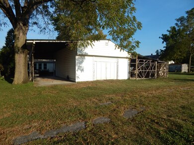 525 Milburn Ave, Marion, OH 43302 - photo 6