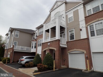 7871 Rolling Woods Ct unit 1PH4, Springfield, VA 22152 - photo 2