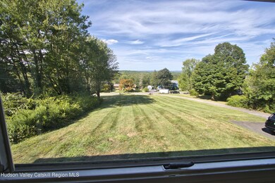 20 Lauretta Dr, Highland, NY 12528 - photo 2