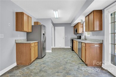 268 Autumn Leaf Ln, Clover, SC 29710 - photo 6