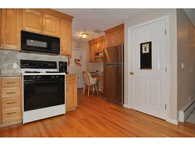 46 Derbyshire Dr, Cranston, RI 02921 - photo 5