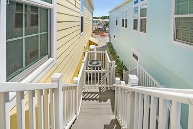 447 NE Pier Way, Jensen Beach, FL 34957 - photo 5