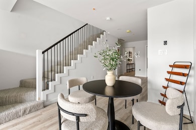 602 Canterbury St unit 1, Roslindale, MA 02131 - photo 4