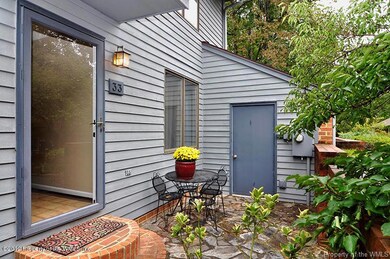 Private Courtyard