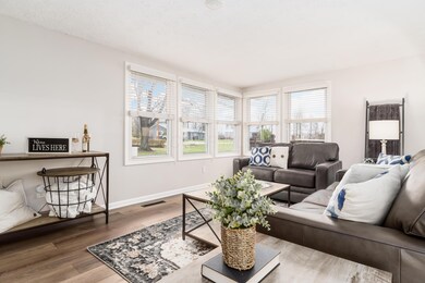 S_-_13441_Graham_Rd_SW_-_019