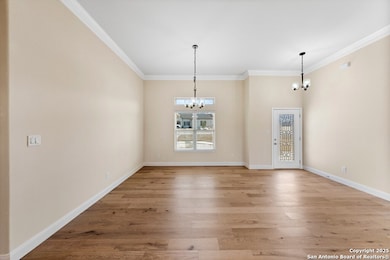 2011 Athens Ave, Kerrville, TX 78028 - photo 4