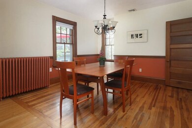 340 Lake Ave unit 2, Newton Highlands, MA 02461 - photo 3