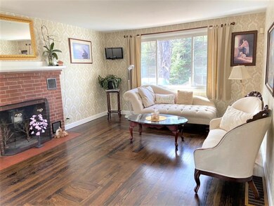 564 Winter St, Claremont, NH 03743 - photo 3