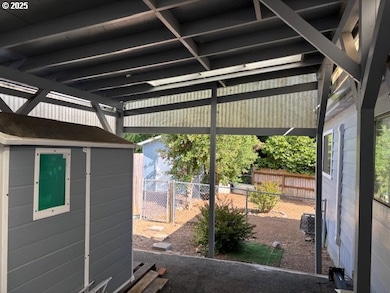 98825 Pleasant Hill Dr unit 30, Brookings, OR 97415 - photo 4