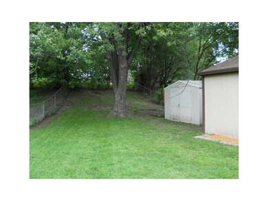 . Nice Fenced Back Yard with storage shed!!