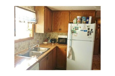 unlisted-address, Newton, IA 50208 - photo 7