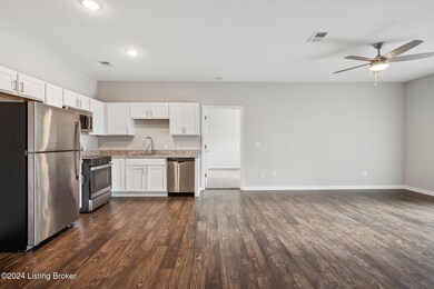 2239 Charlestown Rd unit 205, New Albany, IN 47150 - photo 4