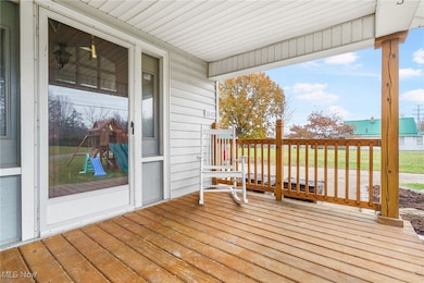 3840 Waynesburg Dr SE, Canton, OH 44707 - photo 6