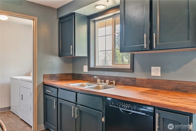 642 5th Ave SW, Castle Rock, WA 98611 - photo 5