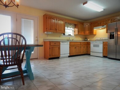28 Stover St, Luray, VA 22835 - photo 7