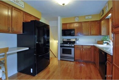 1162 Chillem Dr unit 2, Batavia, IL 60510 - photo 5