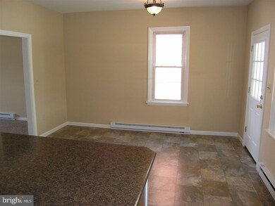14 E Locust St, Mechanicsburg, PA 17055 - photo 6