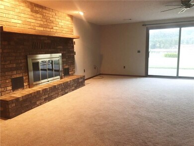 12350 Akita Ln, Lowell, AR 72745 - photo 4