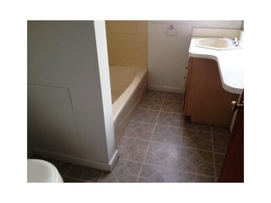 Master Bath/Spa.