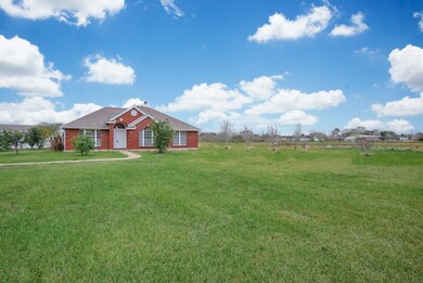 2241 County Road 149, Alvin, TX 77511 - photo 5