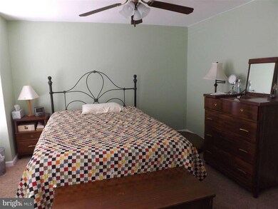 9 Rothamel Ct, Nottingham, MD 21236 - photo 5