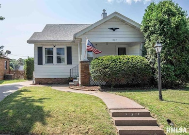 1623 E High St, Davenport, IA 52803 - photo 2